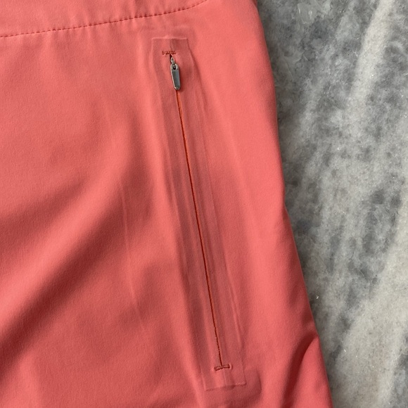 Peter Millar Crown Crafted quarter zip performance golf vest. NWT - Picture 4 of 8